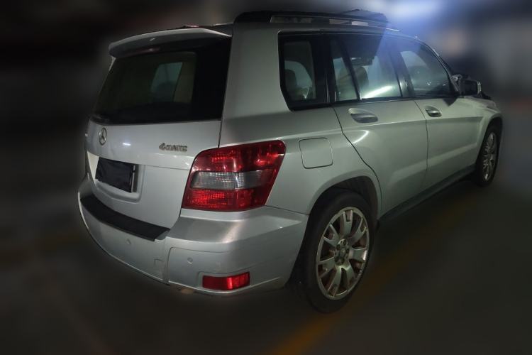 Used Mercedes-Benz GLK-Class 2011 GLK 300 4MATIC Dynamic Model Rear Right 45 Deg