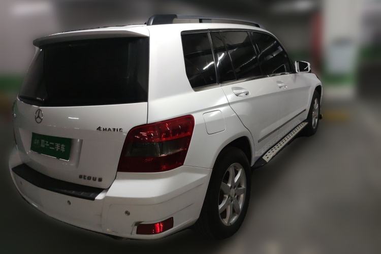 Used Mercedes-Benz GLK-Class 2011 GLK 300 4MATIC Dynamic Model Rear Right 45 Deg
