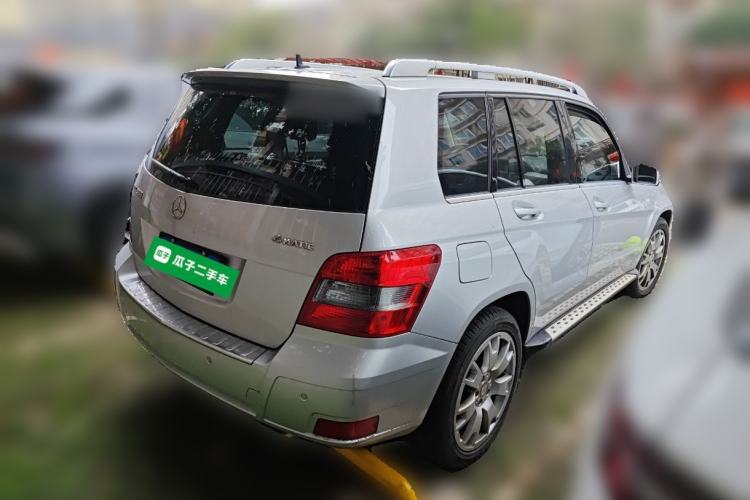 Used Mercedes-Benz GLK-Class 2011 GLK 300 4MATIC Dynamic Model Rear Right 45 Deg