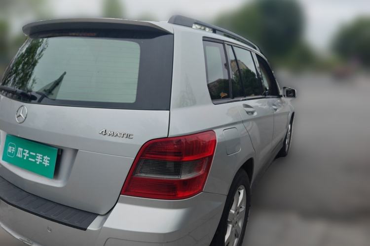 Used Mercedes-Benz GLK-Class 2011 GLK 300 4MATIC Dynamic Model Rear Right 45 Deg