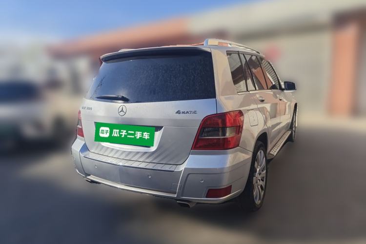 Used Mercedes-Benz GLK-Class 2011 GLK 300 4MATIC Fashion Model Rear Right 45 Deg