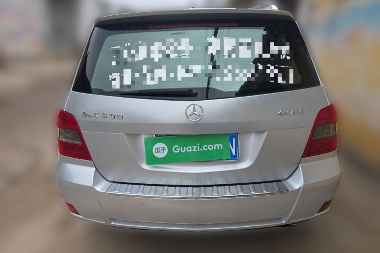 Used Mercedes-Benz GLK-Class 2011 GLK 300 4MATIC Fashion Model Rear