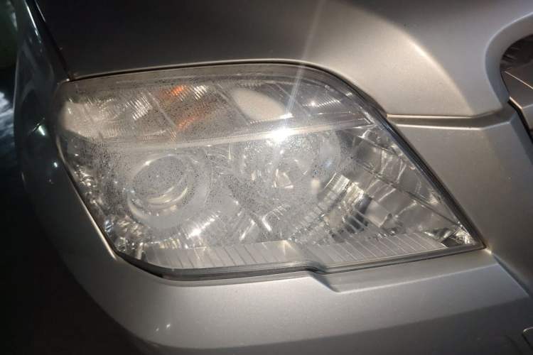 Used Mercedes-Benz GLK-Class 2011 GLK 300 4MATIC Dynamic Model Right Front Headlight