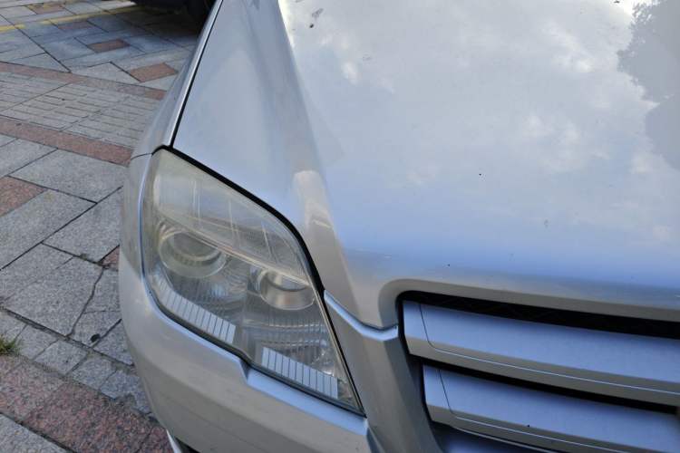 Used Mercedes-Benz GLK-Class 2011 GLK 300 4MATIC Fashion Model Right Front Headlight
