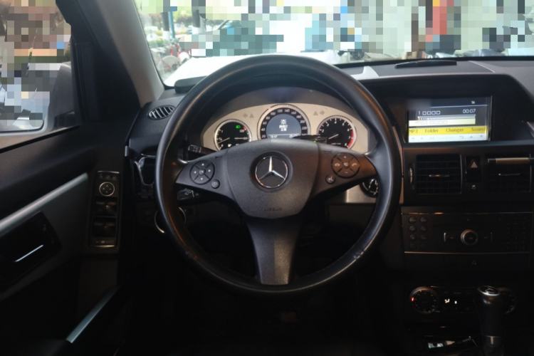 Used Mercedes-Benz GLK-Class 2011 GLK 300 4MATIC Dynamic Model Steering Wheel