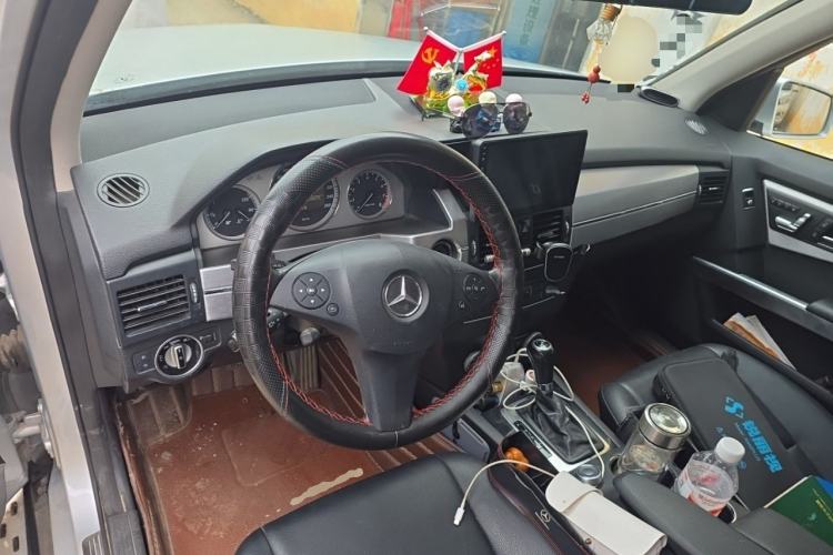 Used Mercedes-Benz GLK-Class 2011 GLK 300 4MATIC Fashion Model Steering Wheel