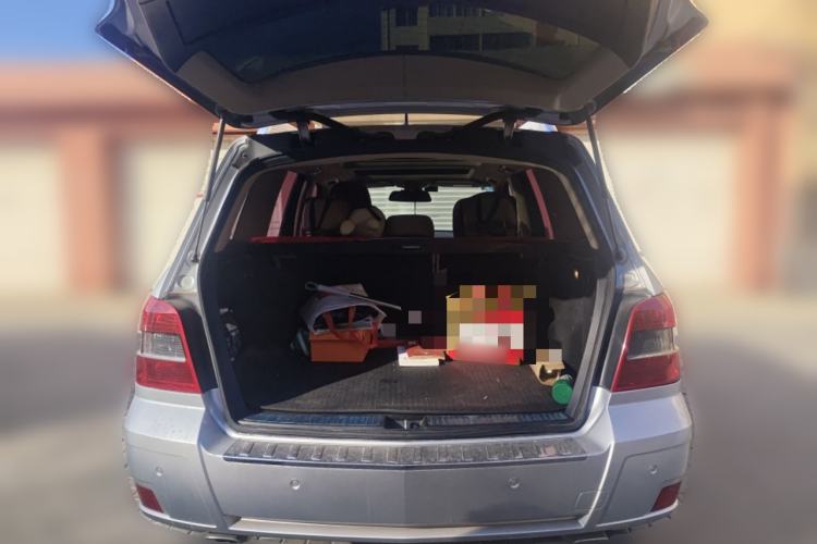 Used Mercedes-Benz GLK-Class 2011 GLK 300 4MATIC Fashion Model Trunk