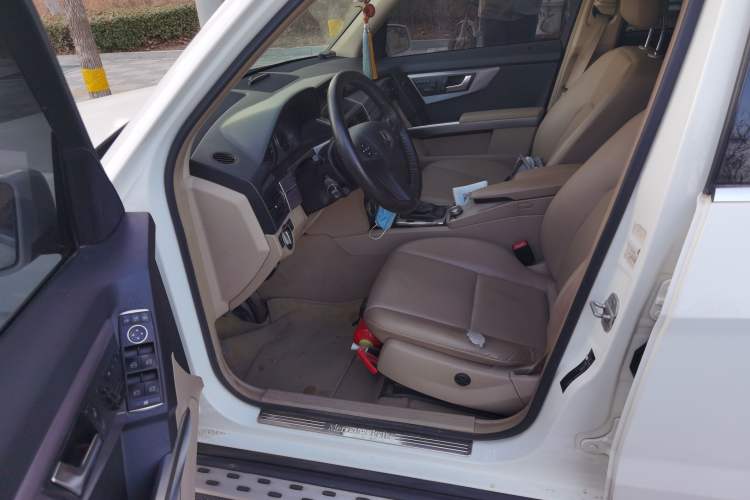 Used Mercedes-Benz GLK-Class 2011 GLK 300 4MATIC Fashion Model Driver Seat
