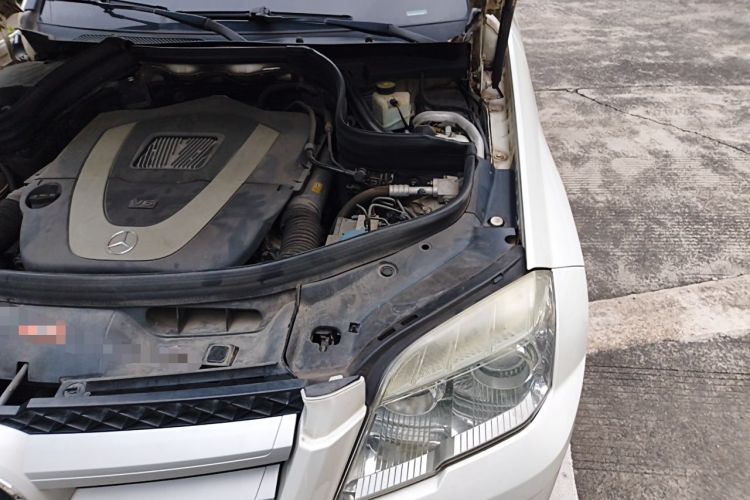 Used Mercedes-Benz GLK-Class 2011 GLK 300 4MATIC Dynamic Model Engine Bay Left