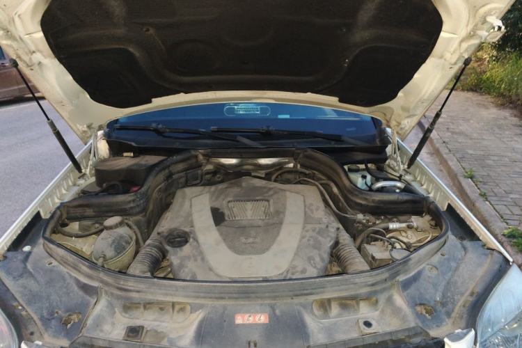 Used Mercedes-Benz GLK-Class  Engine Bay