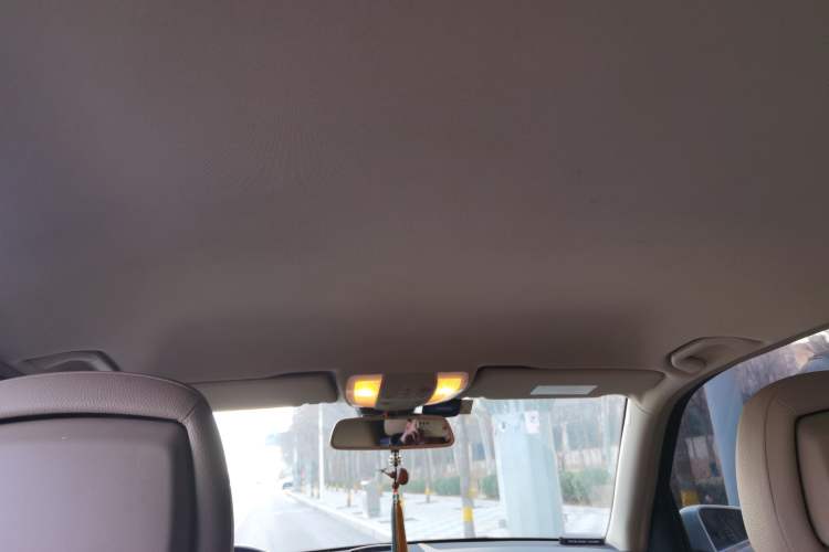 Used Mercedes-Benz GLK-Class 2011 GLK 300 4MATIC Fashion Model Headliner