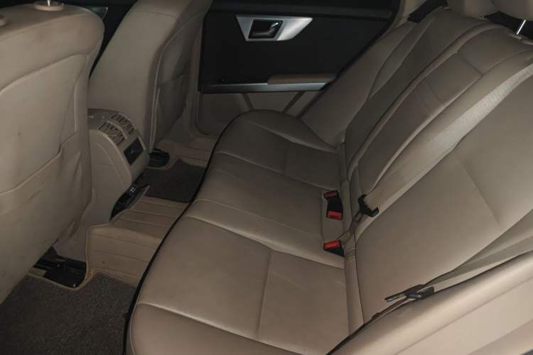 Used Mercedes-Benz GLK-Class 2011 GLK 300 4MATIC Dynamic Model Left Rear Seat