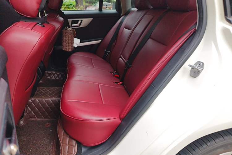 Used Mercedes-Benz GLK-Class 2011 GLK 300 4MATIC Dynamic Model Left Rear Seat