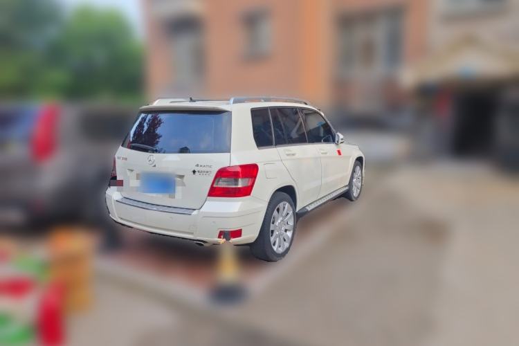 Used Mercedes-Benz GLK-Class 2011 GLK 300 4MATIC Luxury Model Rear Left 45 Deg