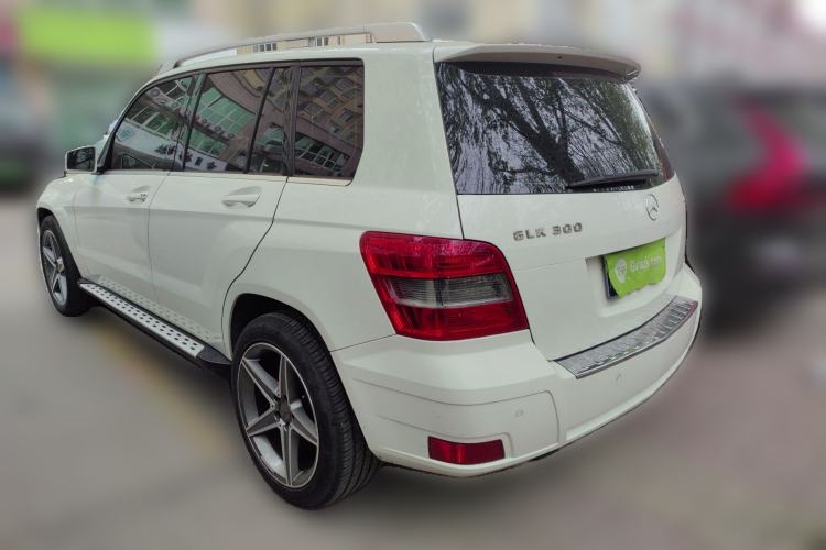 Used Mercedes-Benz GLK-Class 2011 GLK 300 4MATIC Dynamic Model Rear Left 45 Deg