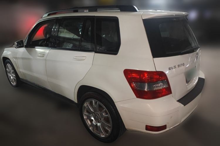 Used Mercedes-Benz GLK-Class 2011 GLK 300 4MATIC Dynamic Model Rear Left 45 Deg
