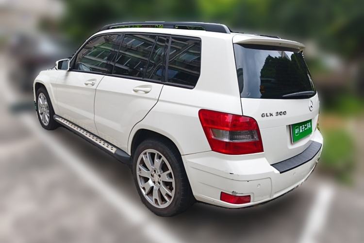 Used Mercedes-Benz GLK-Class 2011 GLK 300 4MATIC Dynamic Model Rear Left 45 Deg
