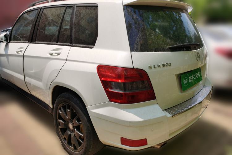 Used Mercedes-Benz GLK-Class 2011 GLK 300 4MATIC Dynamic Model Rear Left 45 Deg