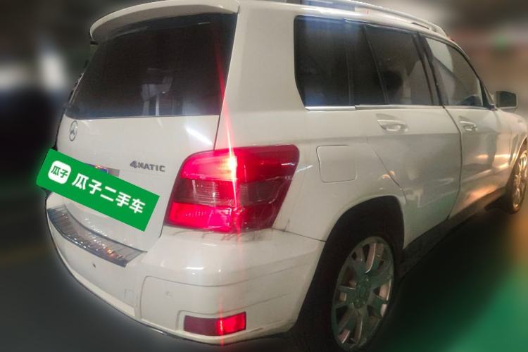 Used Mercedes-Benz GLK-Class 2011 GLK 300 4MATIC Fashion Model Rear Right 45 Deg