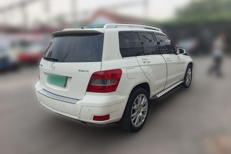 Used Mercedes-Benz GLK-Class 2011 GLK 300 4MATIC Fashion Model Rear Right 45 Deg