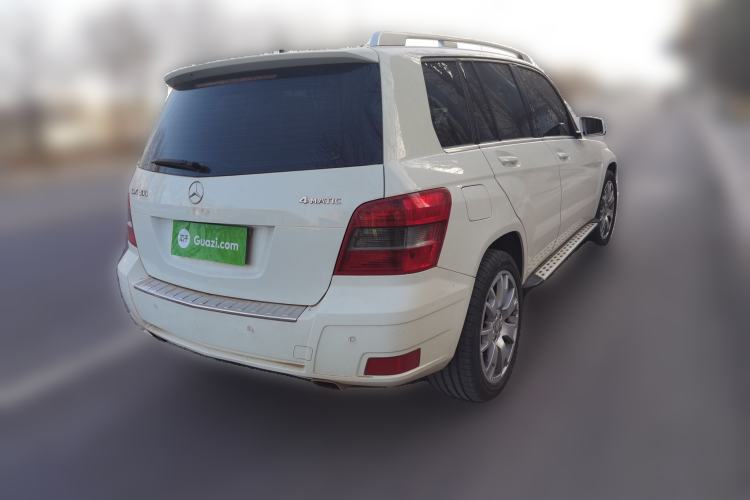 Used Mercedes-Benz GLK-Class 2011 GLK 300 4MATIC Fashion Model Rear Right 45 Deg