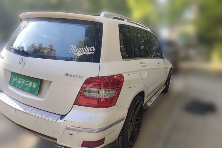 Used Mercedes-Benz GLK-Class 2011 GLK 300 4MATIC Luxury Model Rear Right 45 Deg