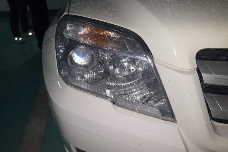 Used Mercedes-Benz GLK-Class 2011 GLK 300 4MATIC Dynamic Model Right Front Headlight