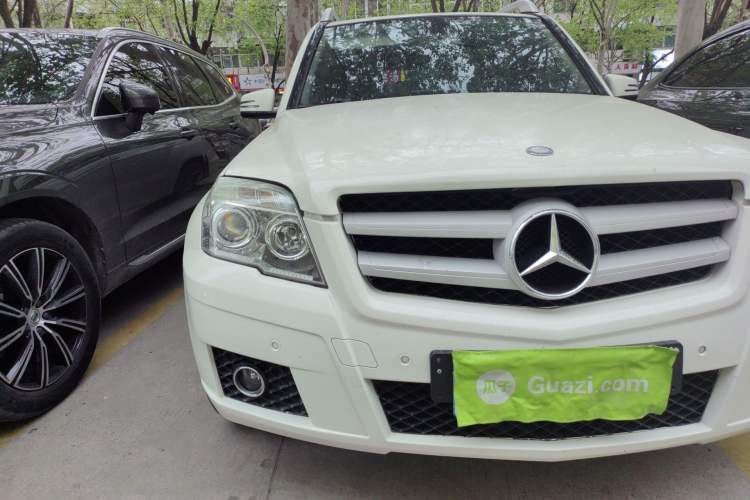 Used Mercedes-Benz GLK-Class 2011 GLK 300 4MATIC Dynamic Model Right Front Headlight