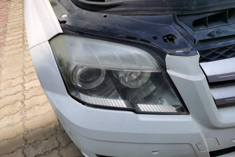 Used Mercedes-Benz GLK-Class 2011 GLK 300 4MATIC Dynamic Model Right Front Headlight