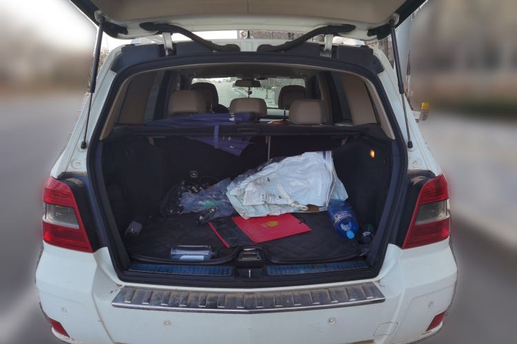 Used Mercedes-Benz GLK-Class 2011 GLK 300 4MATIC Fashion Model Trunk