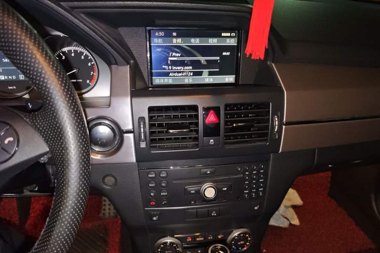Used Mercedes-Benz GLK-Class 2012 GLK 300 4MATIC Luxury Model Audio And AC Panel