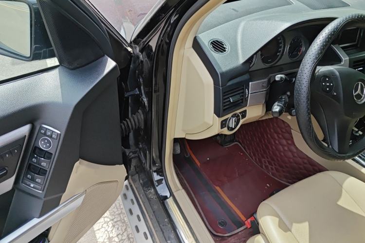 Used Mercedes-Benz GLK-Class 2012 GLK 300 4MATIC Fashion Model Driver Seat