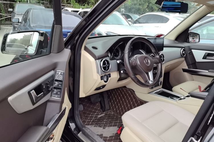 Used Mercedes-Benz GLK-Class 2012 GLK 300 4MATIC Dynamic Edition Driver Seat