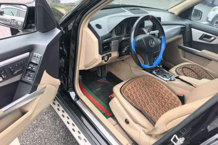 Used Mercedes-Benz GLK-Class 2012 GLK 300 4MATIC Dynamic Edition Driver Seat