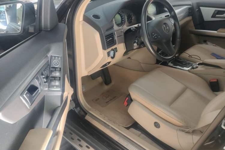 Used Mercedes-Benz GLK-Class 2012 GLK 300 4MATIC Fashion Model Driver Seat