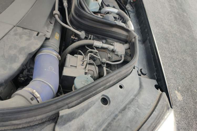 Used Mercedes-Benz GLK-Class 2012 GLK 300 4MATIC Dynamic Edition Engine Bay Left