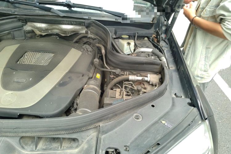 Used Mercedes-Benz GLK-Class 2012 GLK 300 4MATIC Fashion Model Engine Bay Left