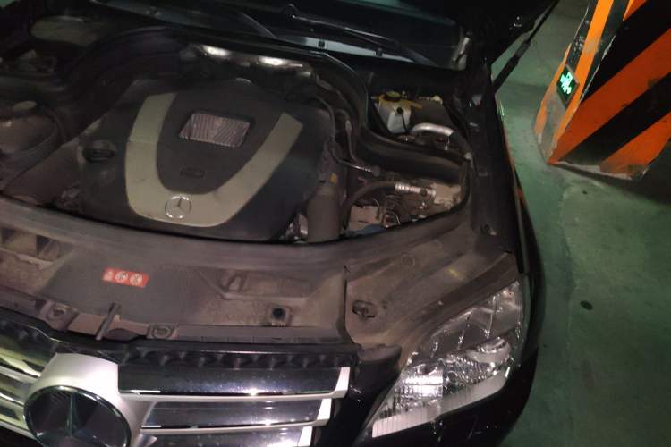 Used Mercedes-Benz GLK-Class 2012 GLK 300 4MATIC Luxury Model Engine Bay Left