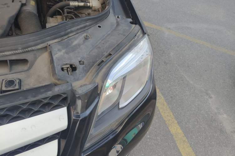 Used Mercedes-Benz GLK-Class 2012 GLK 300 4MATIC Dynamic Edition Engine Bay Left