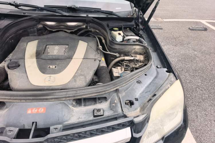 Used Mercedes-Benz GLK-Class 2012 GLK 300 4MATIC Dynamic Edition Engine Bay Left