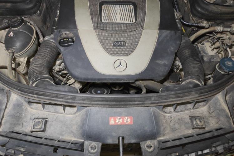 Used Mercedes-Benz GLK-Class 2012 GLK 300 4MATIC Dynamic Edition Engine Bay