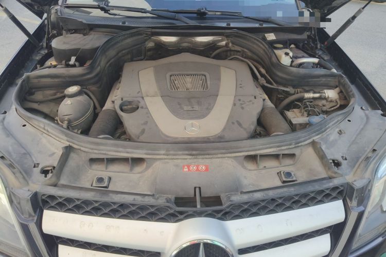 Used Mercedes-Benz GLK-Class 2012 GLK 300 4MATIC Dynamic Edition Engine Bay