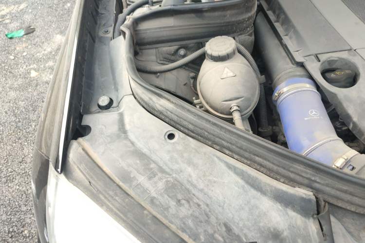 Used Mercedes-Benz GLK-Class 2012 GLK 300 4MATIC Dynamic Edition Engine Bay Right