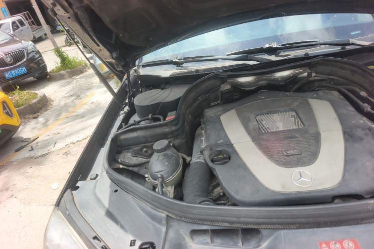 Used Mercedes-Benz GLK-Class 2012 GLK 300 4MATIC Dynamic Edition Engine Bay Right
