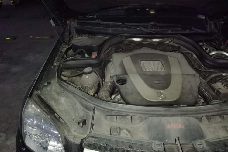 Used Mercedes-Benz GLK-Class 2012 GLK 300 4MATIC Dynamic Edition Engine Bay Right