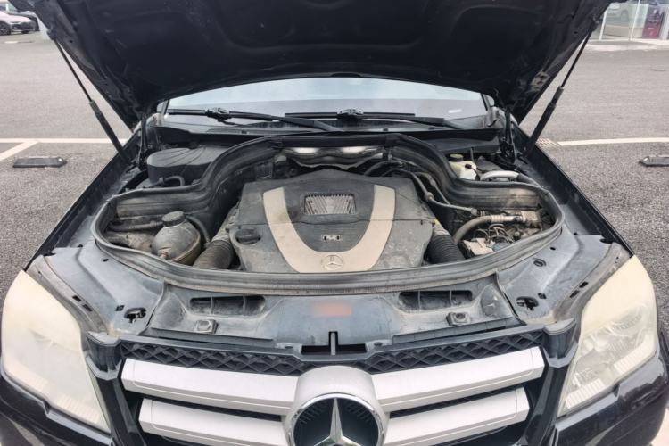 Used Mercedes-Benz GLK-Class 2012 GLK 300 4MATIC Dynamic Edition Engine Bay