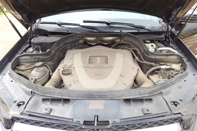 Used Mercedes-Benz GLK-Class 2012 GLK 300 4MATIC Luxury Model Engine Bay