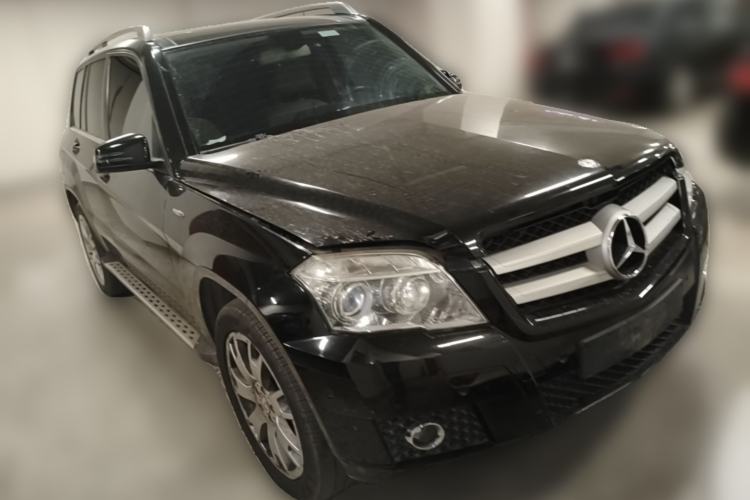 Used Mercedes-Benz GLK-Class 2012 GLK 300 4MATIC Fashion Model Front Right 45 Deg