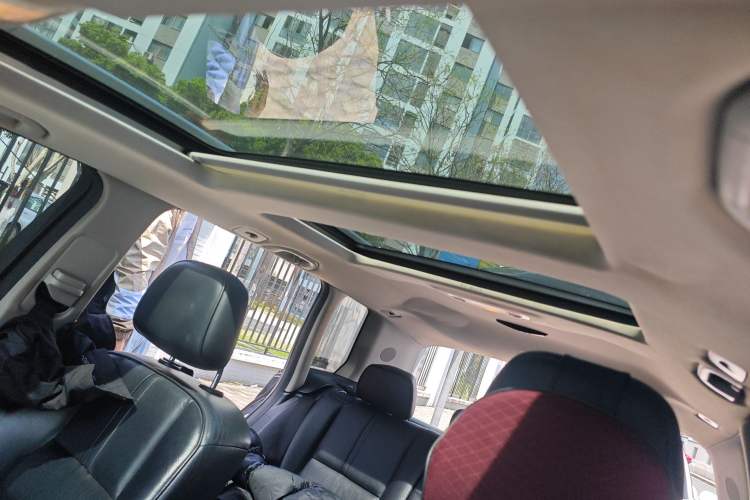 Used Mercedes-Benz GLK-Class 2012 GLK 300 4MATIC Luxury Model Headliner