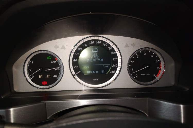 Used Mercedes-Benz GLK-Class 2012 GLK 300 4MATIC Fashion Model Instrument Cluster